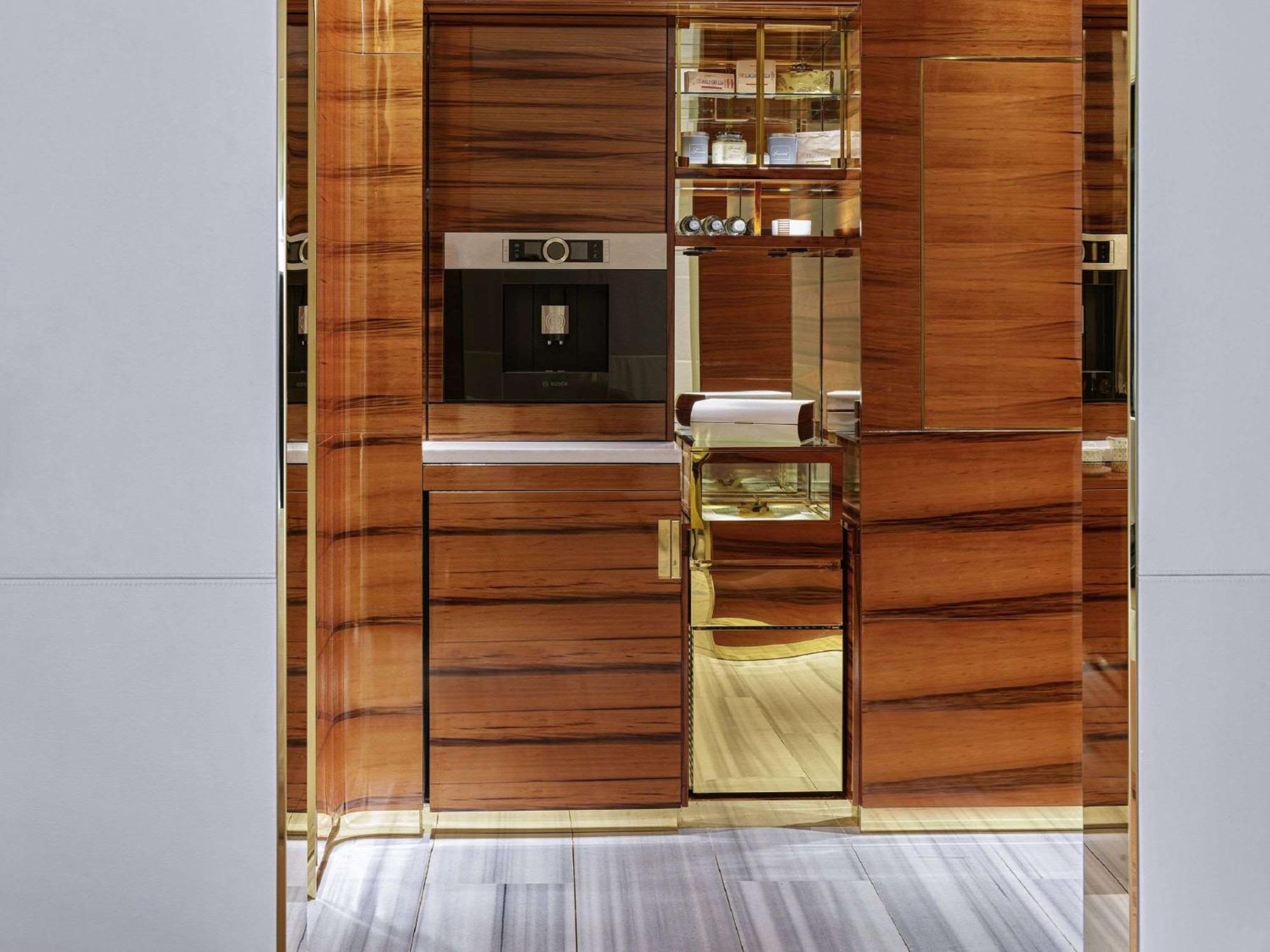 Отель Fairmont Doha Lusail Экстерьер фото A kitchen by the Italian company Snaidero